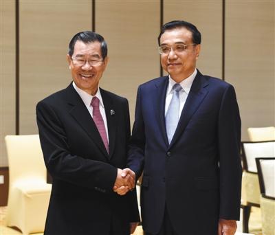 李克强博鳌演讲：经济滑出合理区间果断采取措施